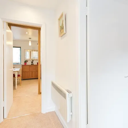 Superb Location, 1 Bed In City Center * Dublin